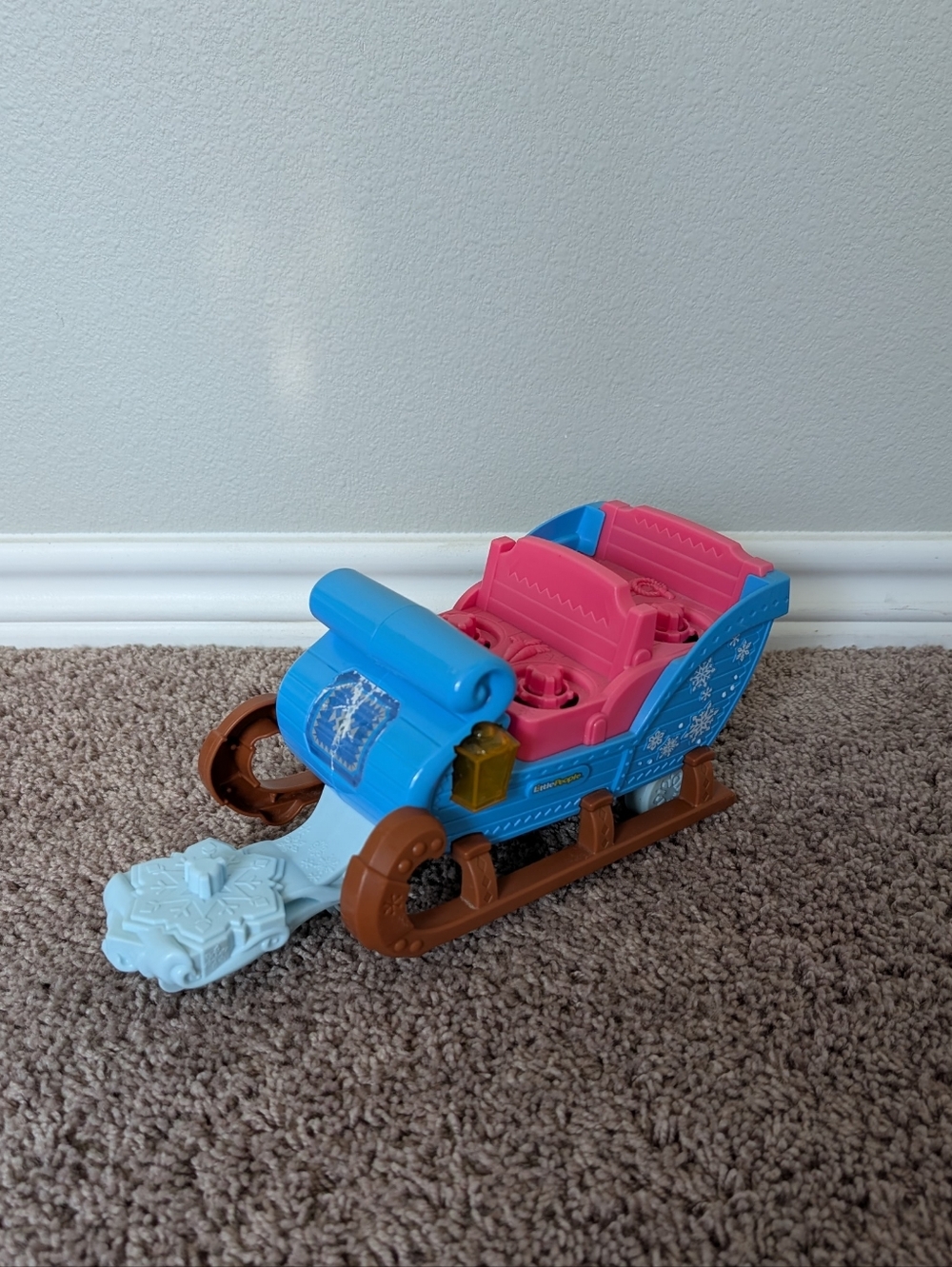 Fisher Price Little People Frozen Sleigh